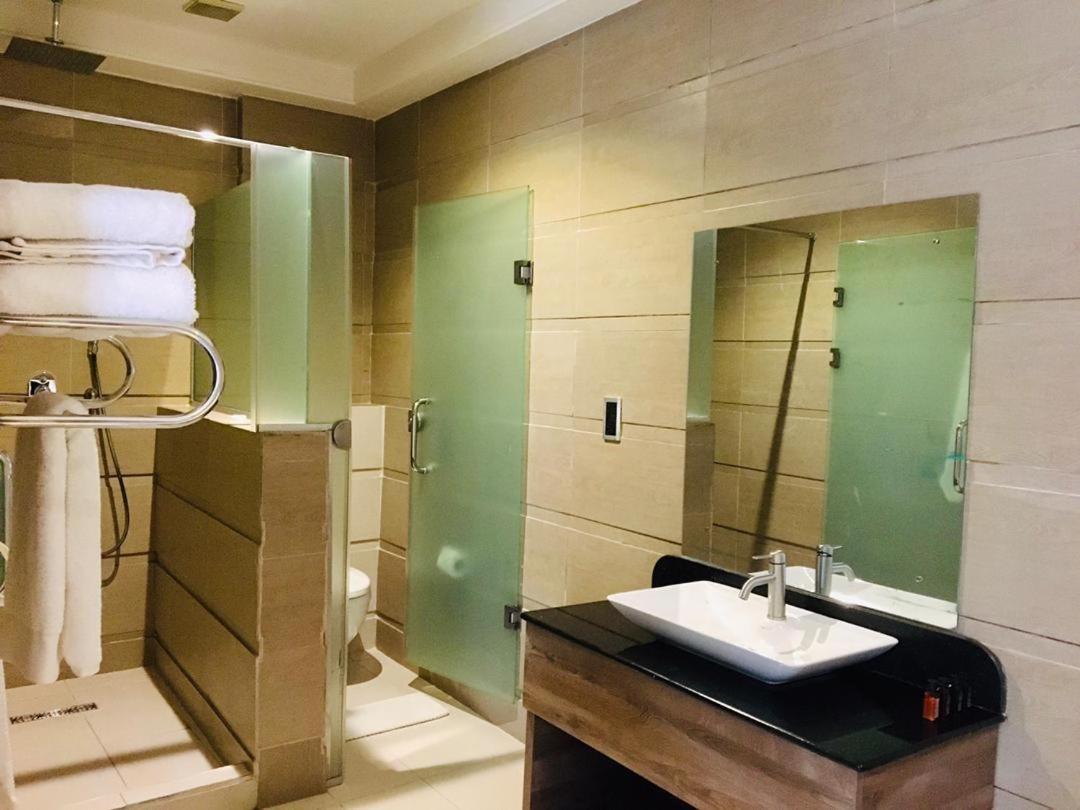 Summerset Continental Hotel Maitama By T E L E Hospitality Abuja Dış mekan fotoğraf