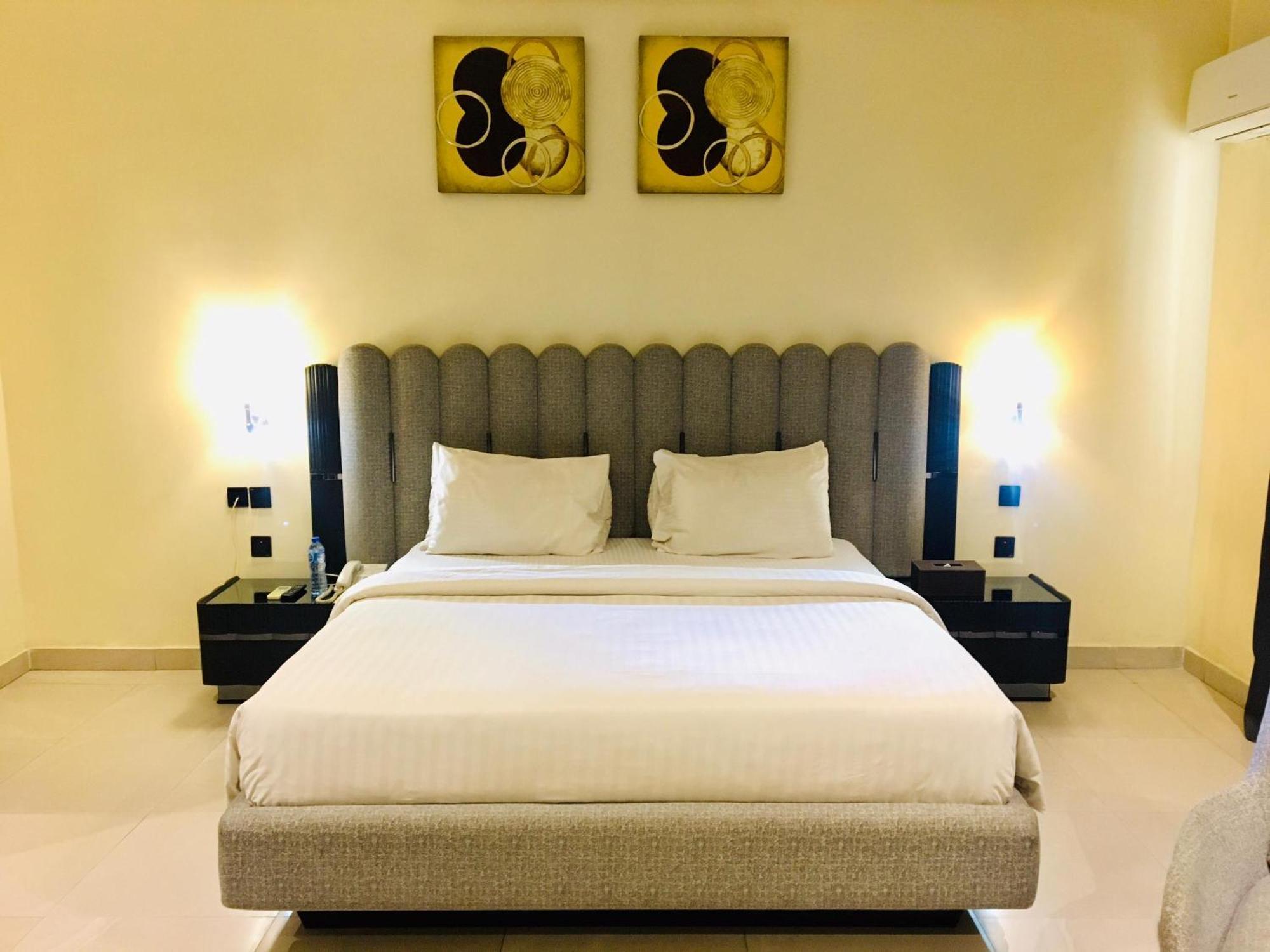 Summerset Continental Hotel Maitama By T E L E Hospitality Abuja Dış mekan fotoğraf