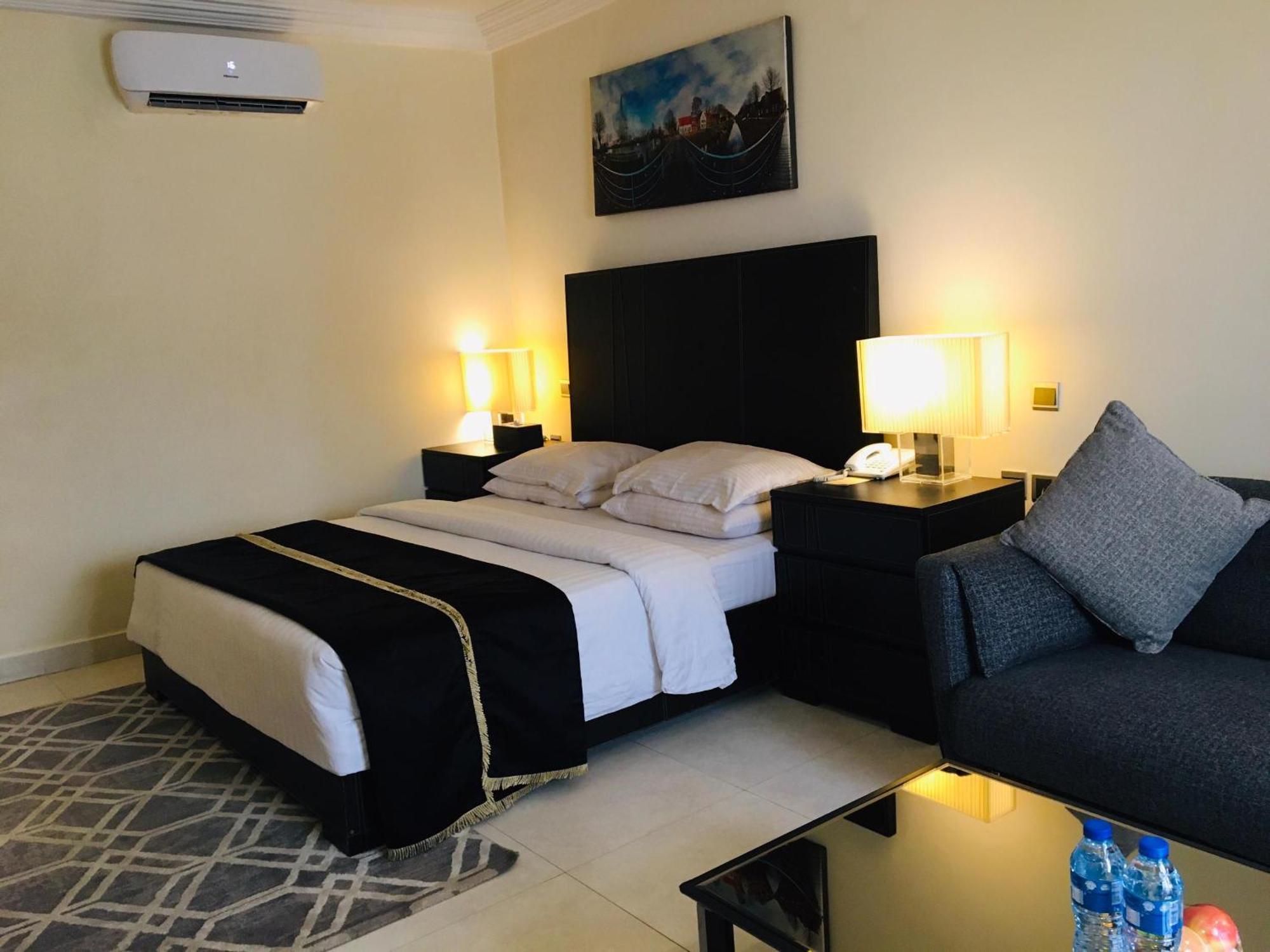 Summerset Continental Hotel Maitama By T E L E Hospitality Abuja Dış mekan fotoğraf
