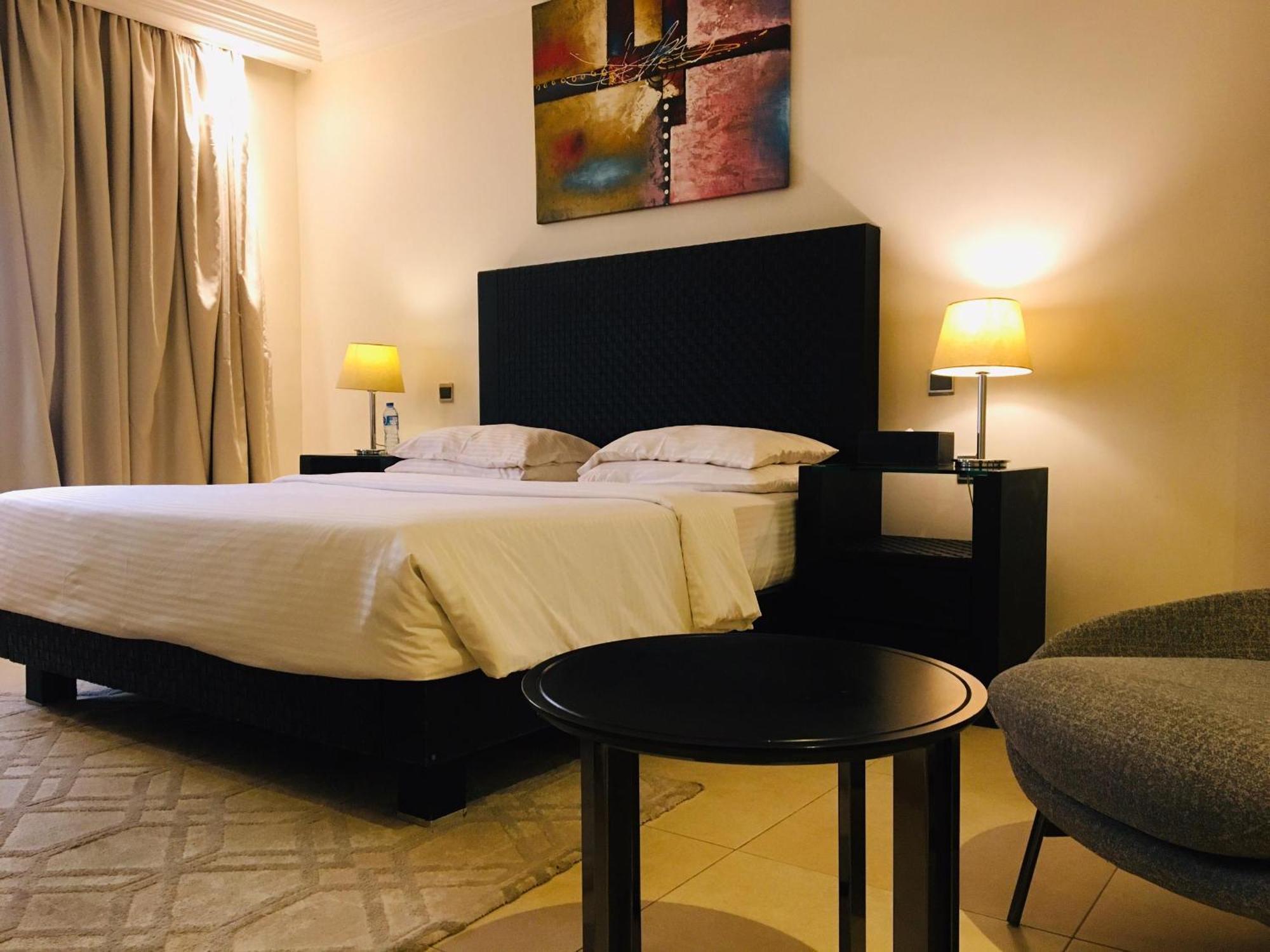 Summerset Continental Hotel Maitama By T E L E Hospitality Abuja Dış mekan fotoğraf