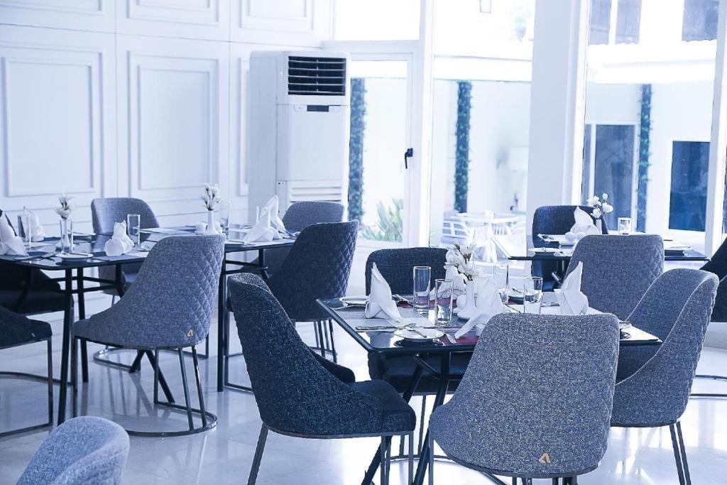 Summerset Continental Hotel Maitama By T E L E Hospitality Abuja Dış mekan fotoğraf